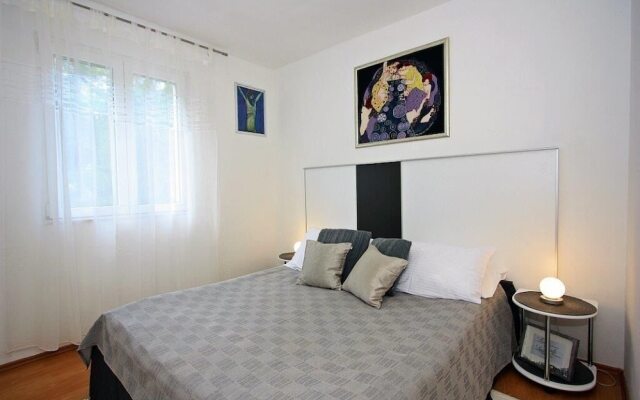 Vladislava - 400 m From sea - A1