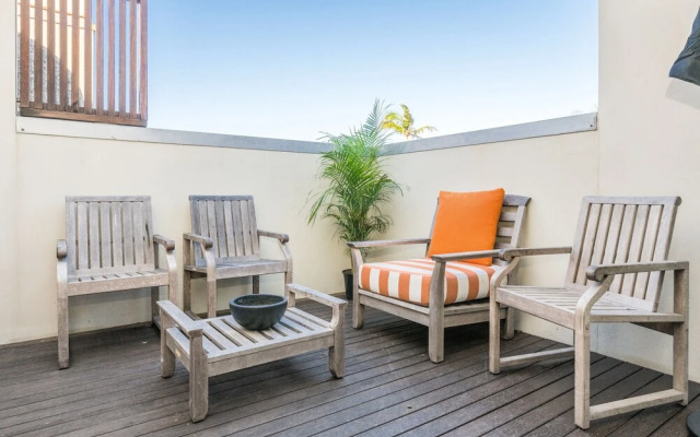 Your Luxury Escape - On The Bay