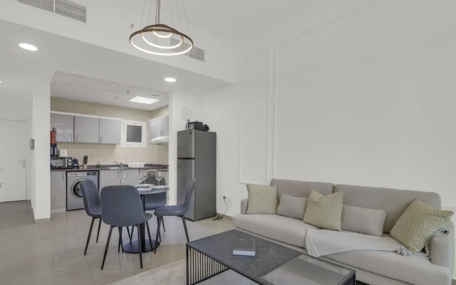 Manzil-1BR near JBR Beach & Blue Waters