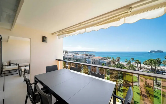 Charming Oasis With Terrace 4 BD/ 8P - Cannes