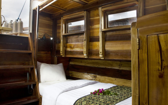 Plataran Phinisi Waecicu