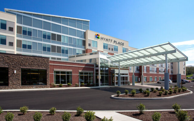 Hyatt Place at The Hollywood Casino / Pittsburgh - South