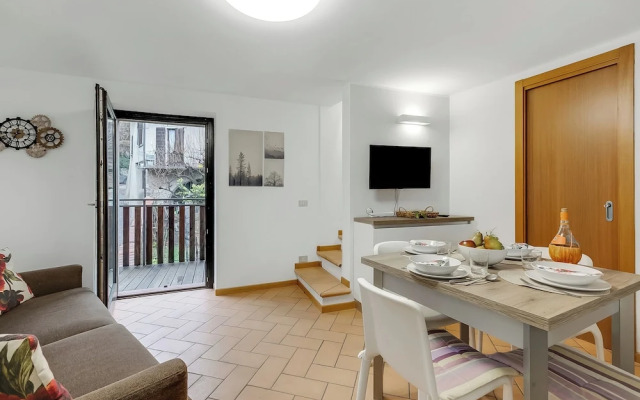 Zagara House Lake View & Shared Pool