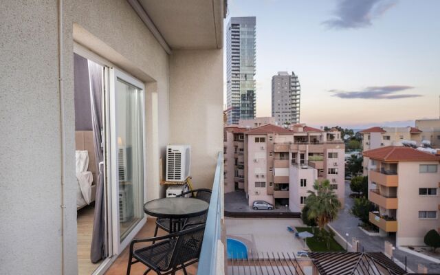 Palm Beach Apartment