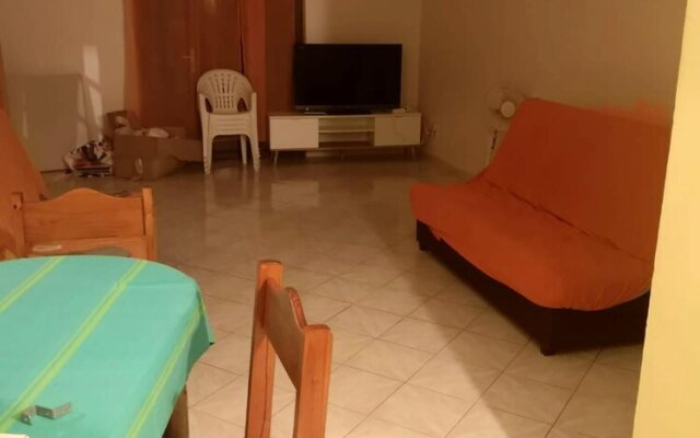 House With 3 Bedrooms In Le Gosier With Furnished Terrace 7 Km From The Beach
