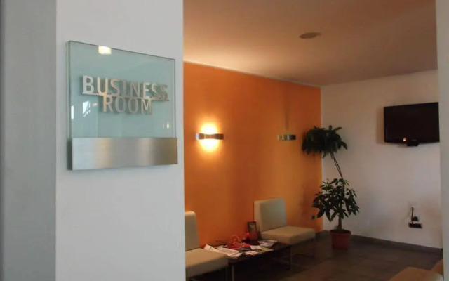Hotel Bed & Business