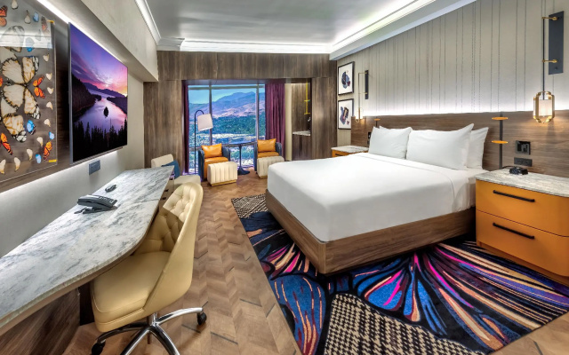 Atlantis Casino Resort Spa - Image 7
