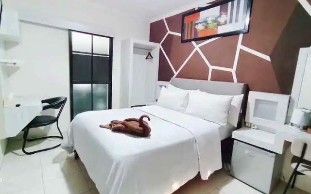 The Rich Hotel Penajam Town