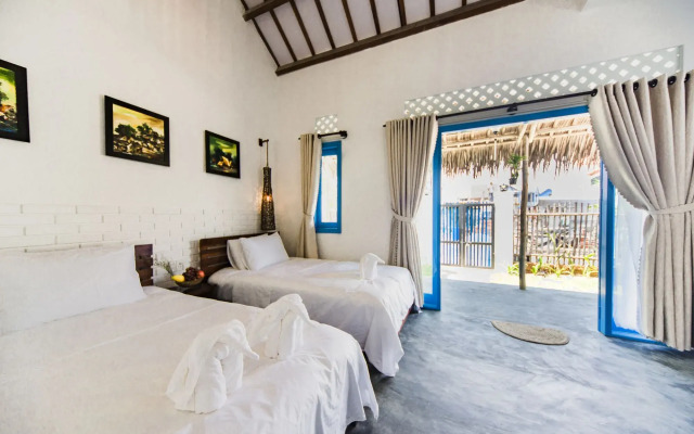 Cashew Tree Bungalow