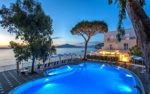 Grand Hotel Riviera