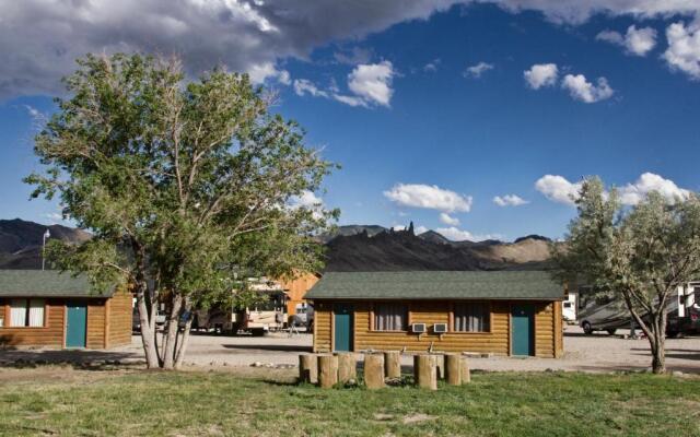 Yellowstone Valley Inn