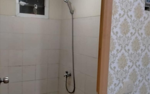 Three "D" Room Rent Apartment