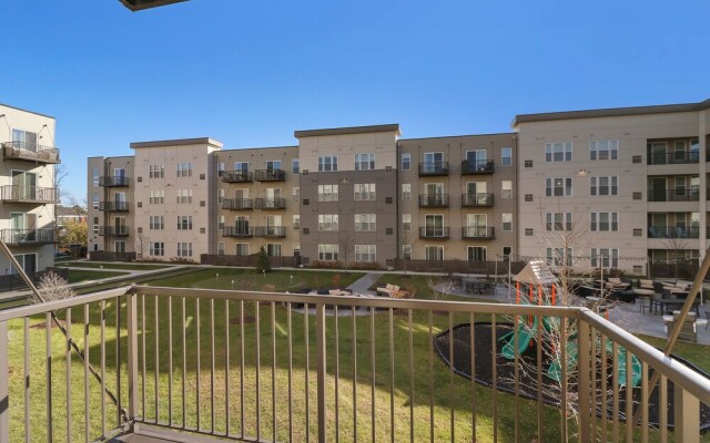 Luxurious 1BR Apt in Oakbrook