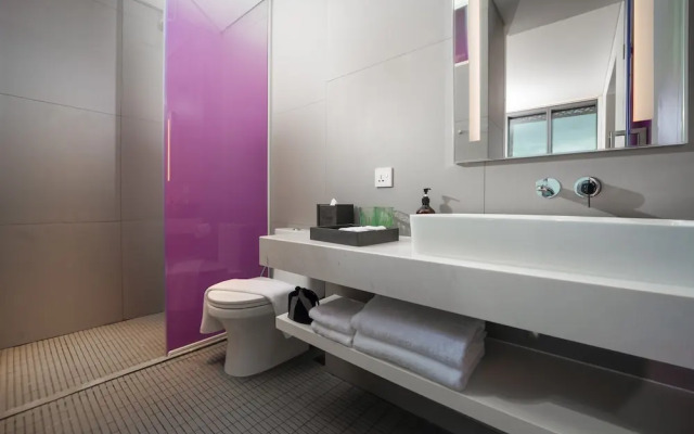 Wink Hotel Tuy Hoa Beach - 24hrs stay & Rooftop Pool Bar