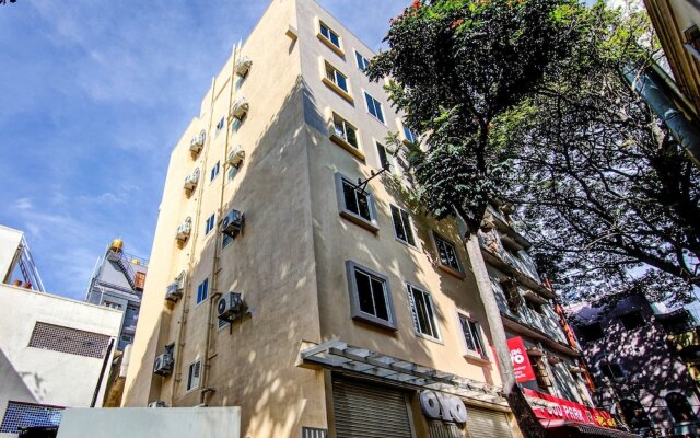 Varcity Comforts by OYO Rooms