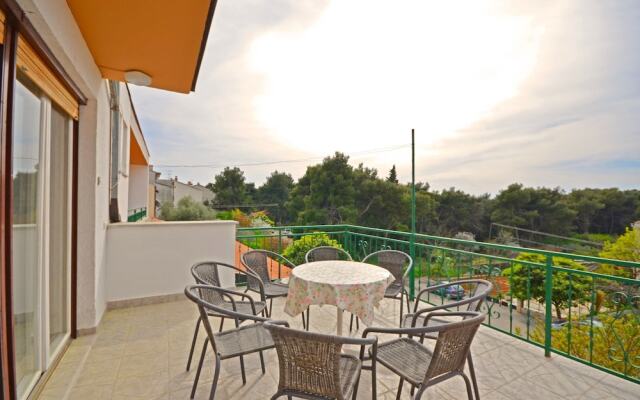 Apartments Mare