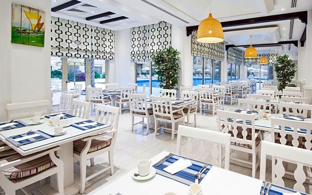 Al Hamra Residence & Village Hotel