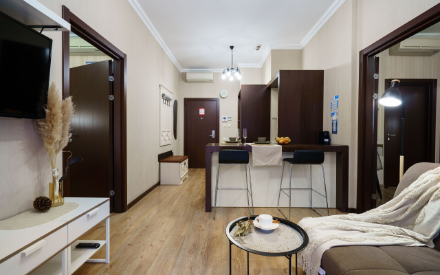Apartamenty na Naberezhnaja Vremena goda 3