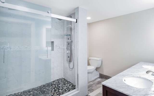 Wyndham Garden Kenosha Harborside