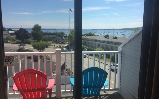 Harborline Hotel