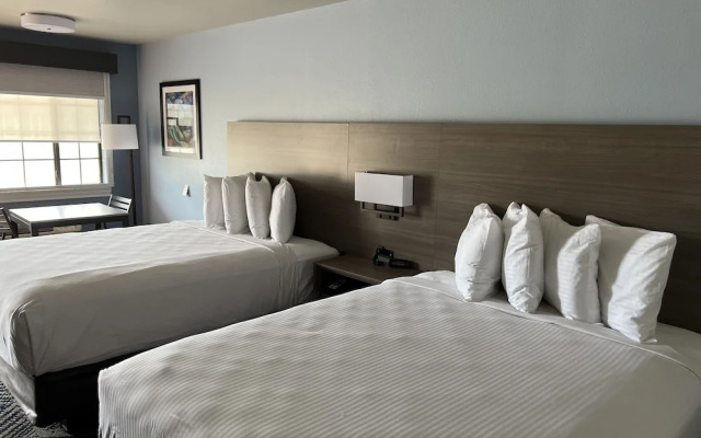 Garden Inn & Suite