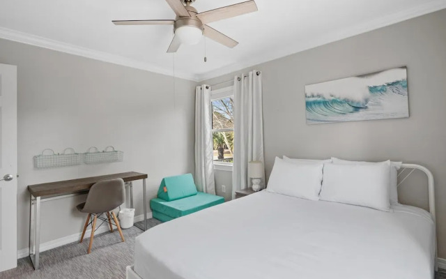 "the Beachy House" 27 Sandestin Estates