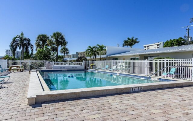 Jamaica Royale Beach Villa