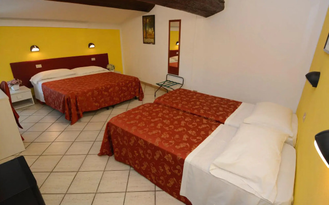 Abbazia Bed & Breakfast , Mantegna Hotels