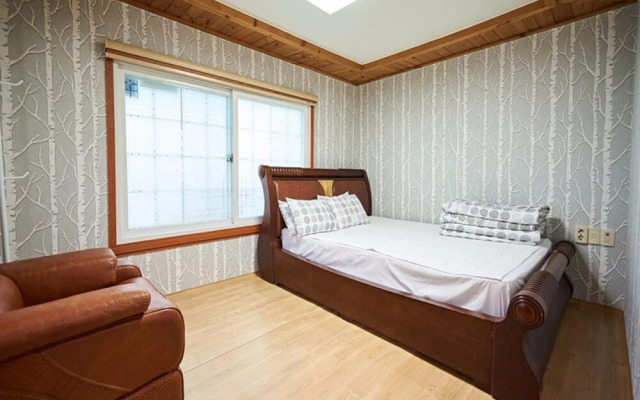 Yeosu Dolsan Healing Pension