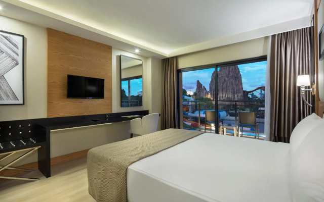 Aydinbey Queen's Palace & Spa - Ultra All Inclusive