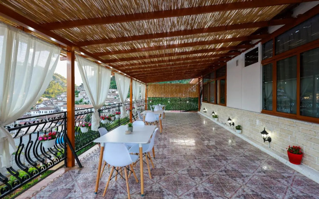 Villa 97