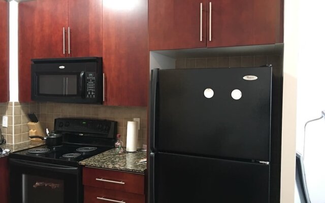 Royal Suites Mississauga