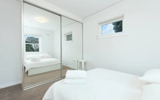 Central Bondi Apartment NEW