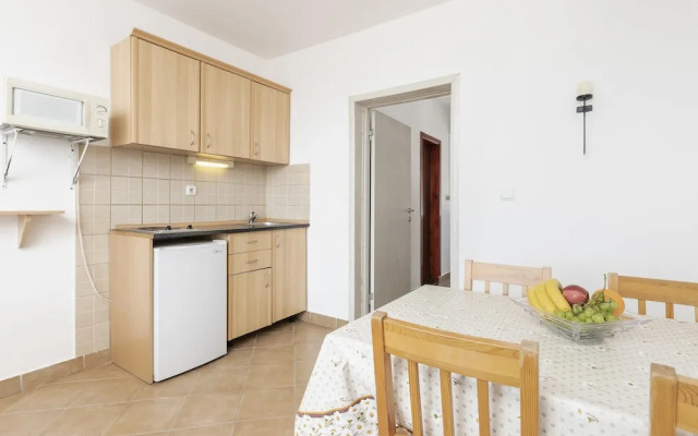 Crystal Sky Apartments