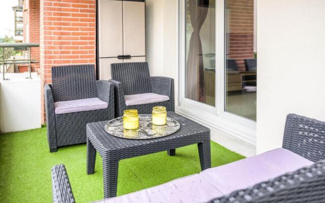 TOULOUSE premium appartement Parking Tramway Wifi Charmant