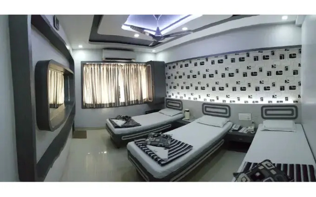 Nice Guest House