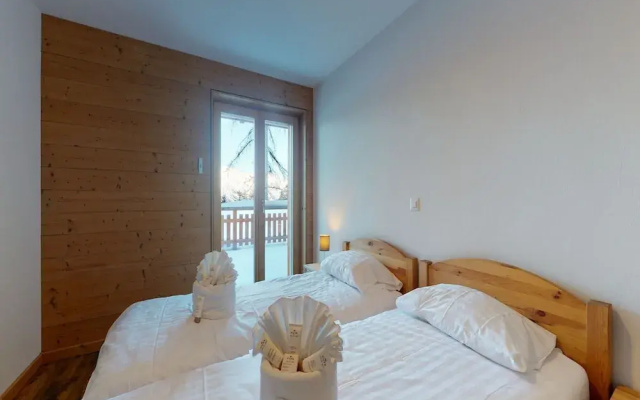Les Mayens MB 001 - Luxury Apartment 8 Pers