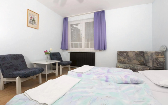 Hotel Francoise