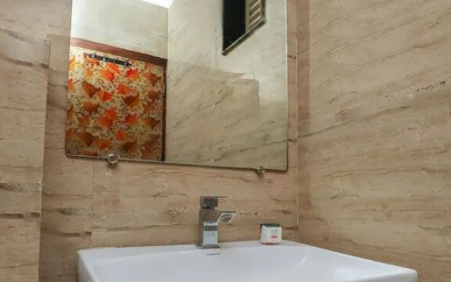 Delhi Empire By OYO Rooms