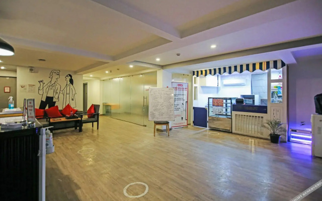 OYO Townhouse 381 Dilshad Garden