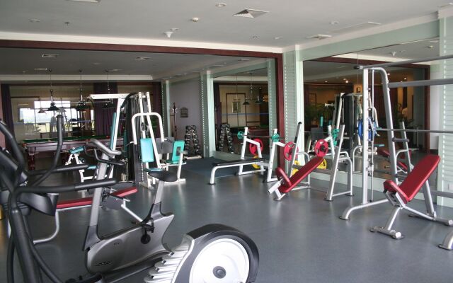 Xiamen International Seaside Hotel (hotel corridor leads to the stone exhibition hall)