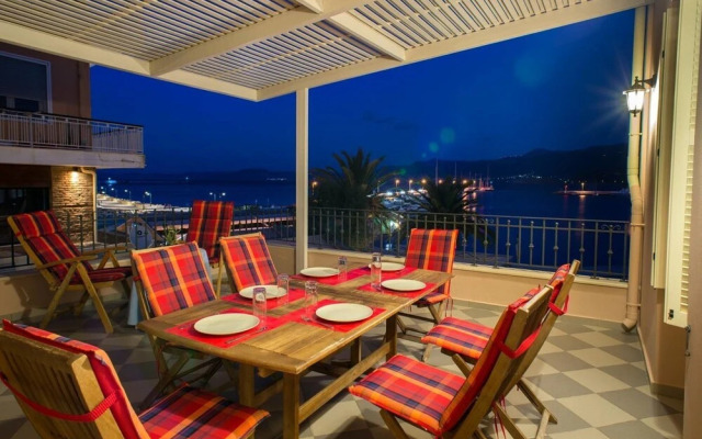 Seafront Own Ouse - Sleeps 6 - 5min Walk To the Beach