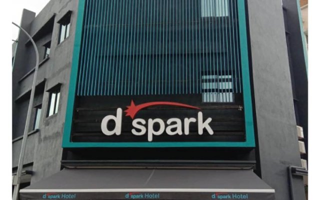D'Spark Hotel Bayu Tinggi