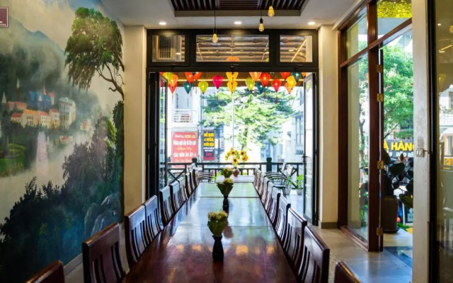 Gia Le Hotel