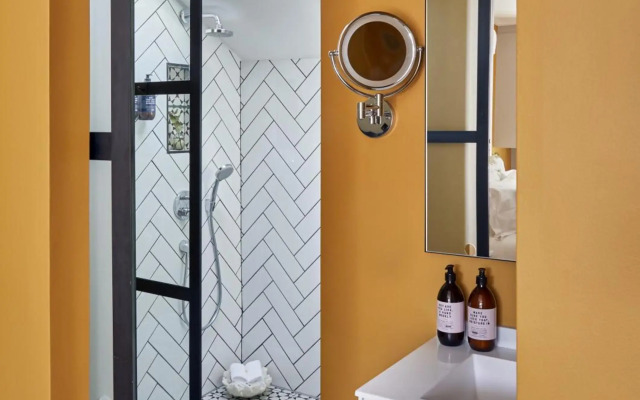 Pineapple House Boutique Hotel