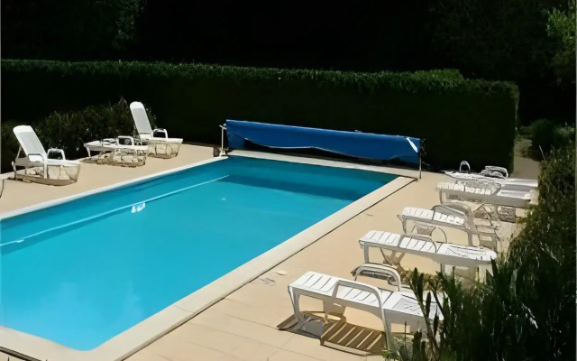 LOGIS Les Dineux Village