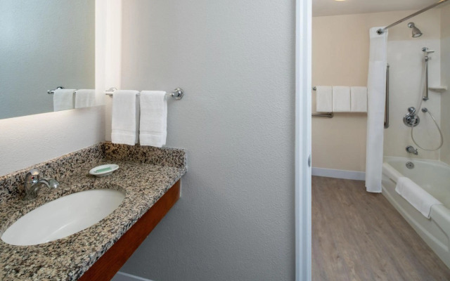 Residence Inn Charleston Riverview