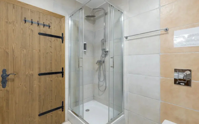 Pannonian Duplex 11