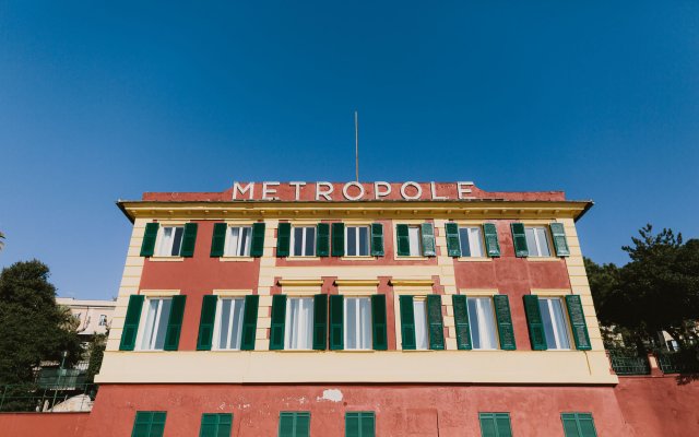 Hotel Metropole