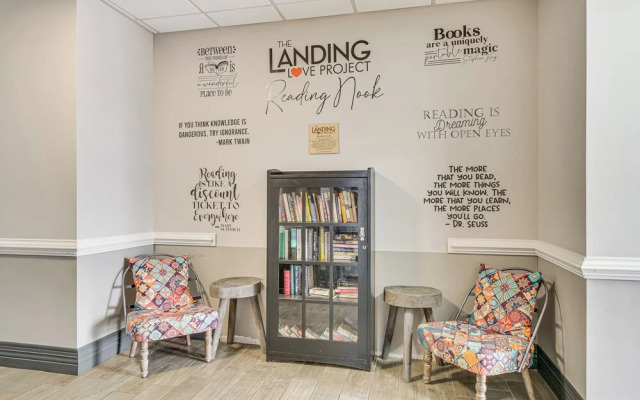 Smith Mountain Lake Condo w/ Pool Access